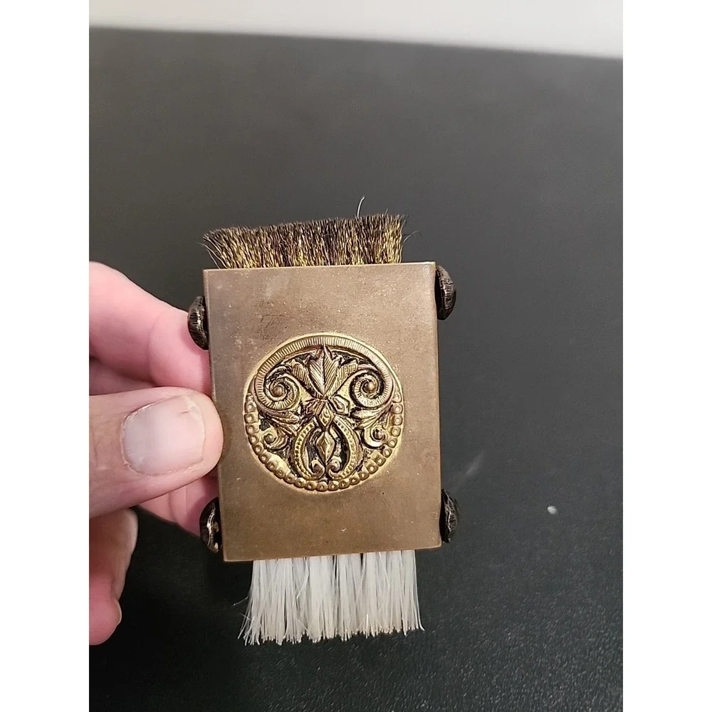 Antique Vintage Retractable Sliding Pocket Shoe Brush Nylon Brass‎ Accessory